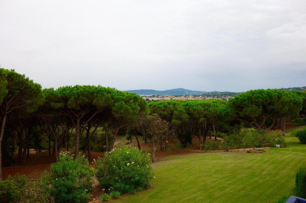 Sainte-Maxime - 3 Bedroom Apartment, Air Conditioned, Outdoor Terrace, Swimming Pool Bagian luar foto