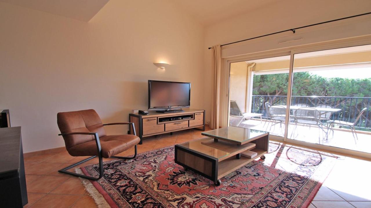 Sainte-Maxime - 3 Bedroom Apartment, Air Conditioned, Outdoor Terrace, Swimming Pool Bagian luar foto