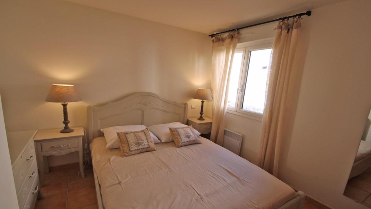 Sainte-Maxime - 3 Bedroom Apartment, Air Conditioned, Outdoor Terrace, Swimming Pool Bagian luar foto